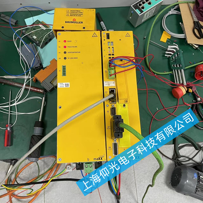 ŷSBM4413-ST0-01200-03@ʾ91S޷